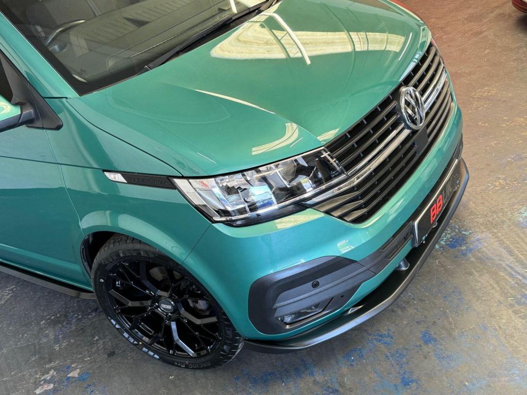 VOLKSWAGEN TRANSPORTER