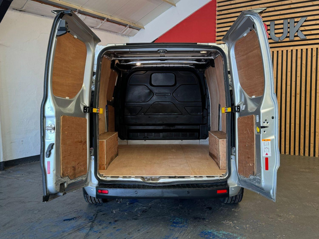 FORD TRANSIT CUSTOM