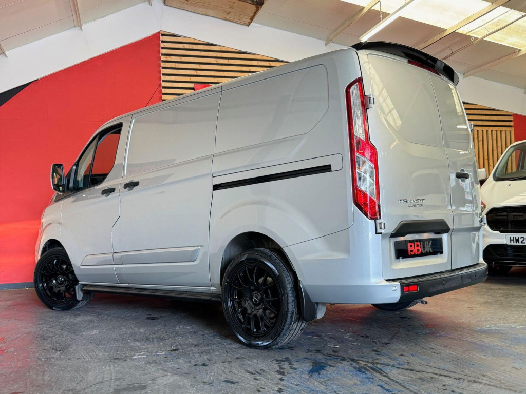 FORD TRANSIT CUSTOM