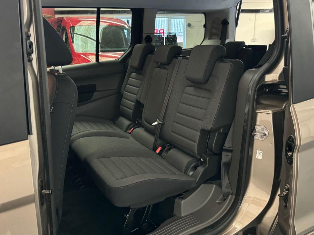 FORD GRAND TOURNEO CONNECT