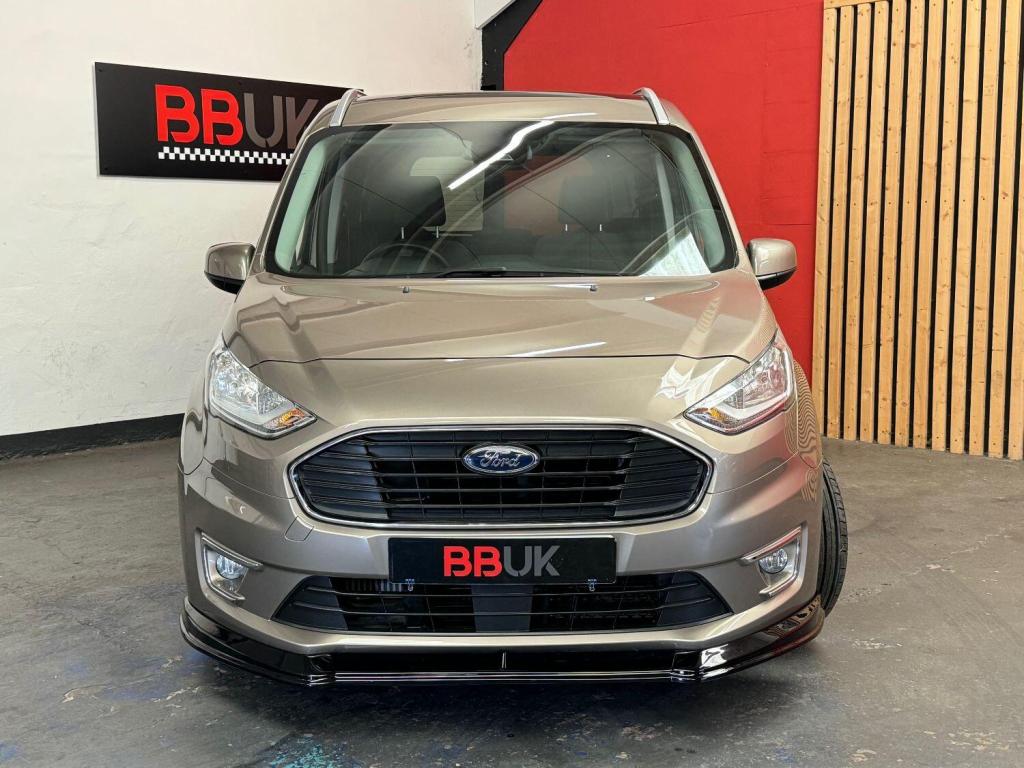 FORD GRAND TOURNEO CONNECT