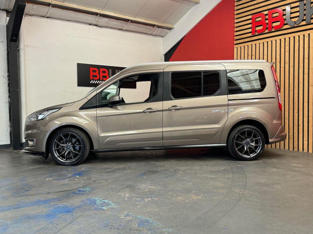 FORD GRAND TOURNEO CONNECT