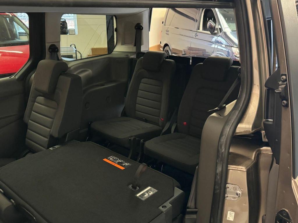 FORD GRAND TOURNEO CONNECT