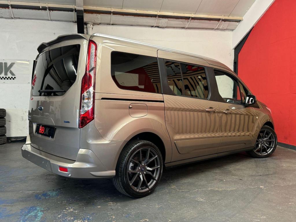 FORD GRAND TOURNEO CONNECT