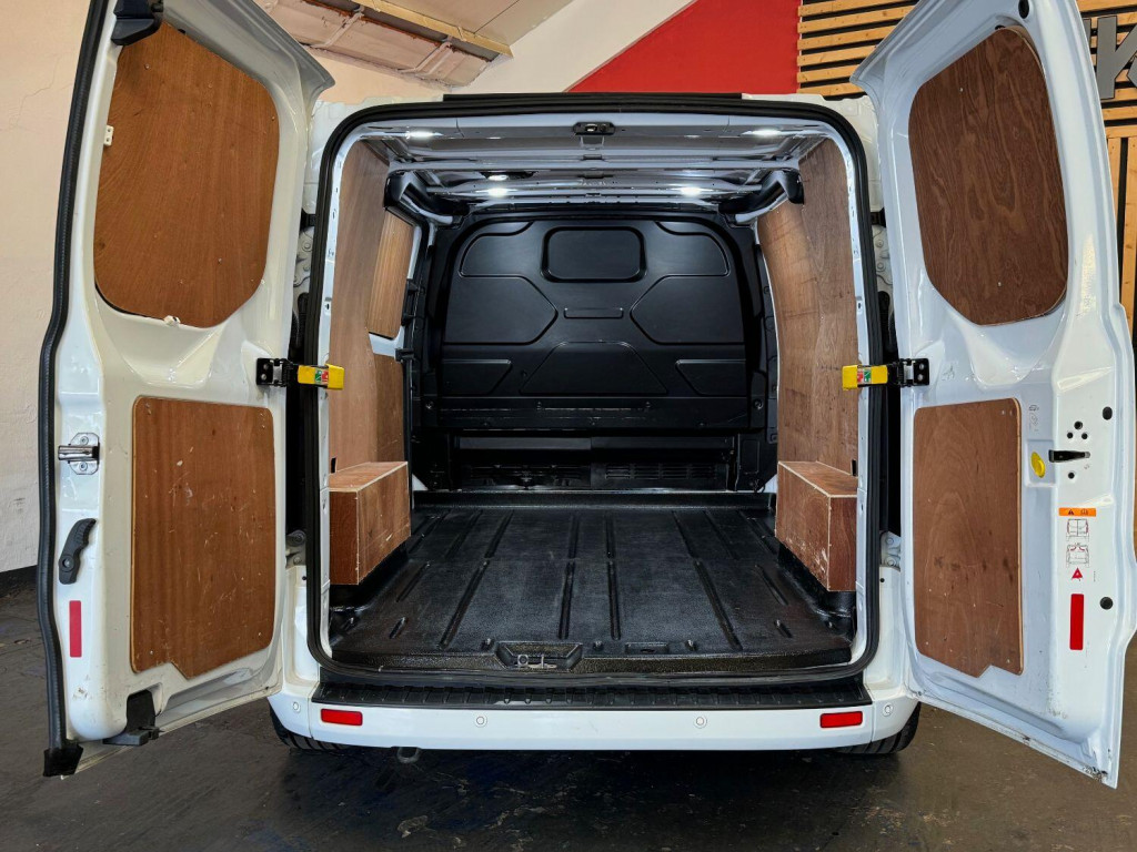 FORD TRANSIT CUSTOM