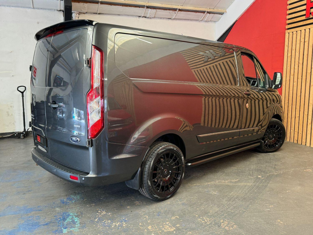 FORD TRANSIT CUSTOM
