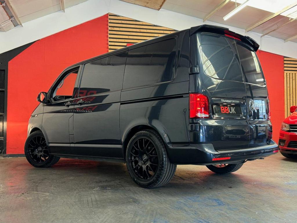 VOLKSWAGEN TRANSPORTER