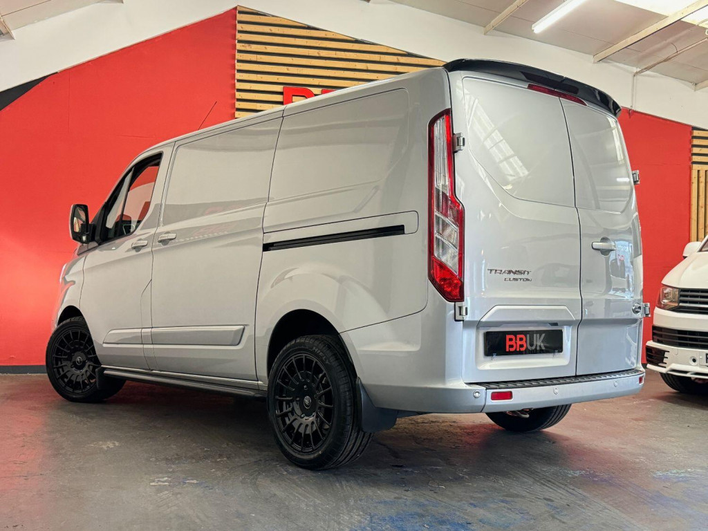 FORD TRANSIT CUSTOM