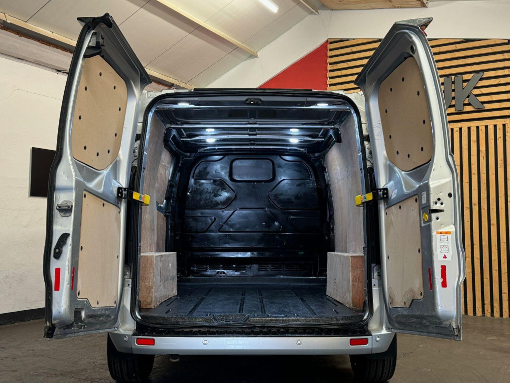 FORD TRANSIT CUSTOM