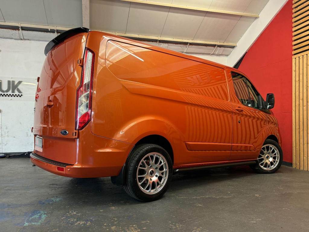 FORD TRANSIT CUSTOM