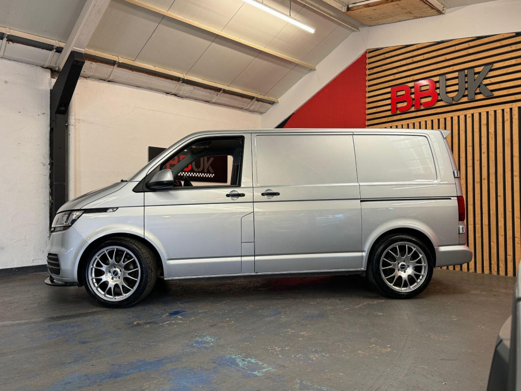 VOLKSWAGEN TRANSPORTER