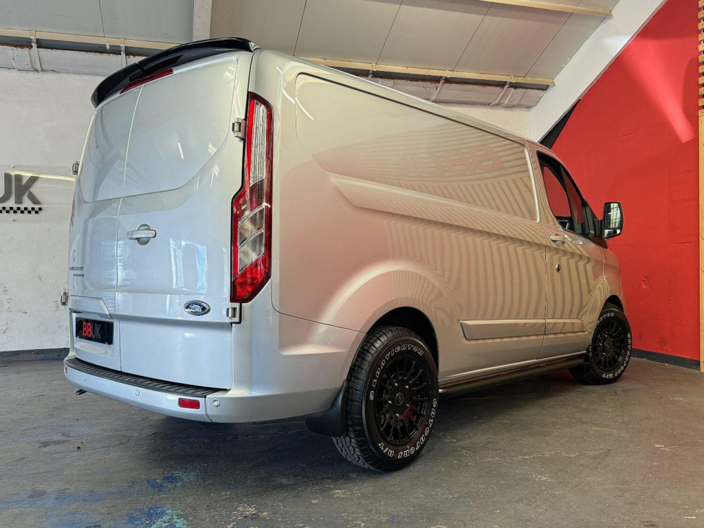FORD TRANSIT CUSTOM