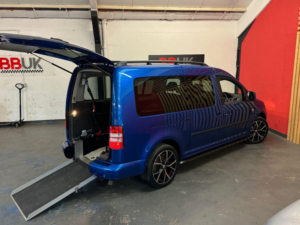 VOLKSWAGEN CADDY