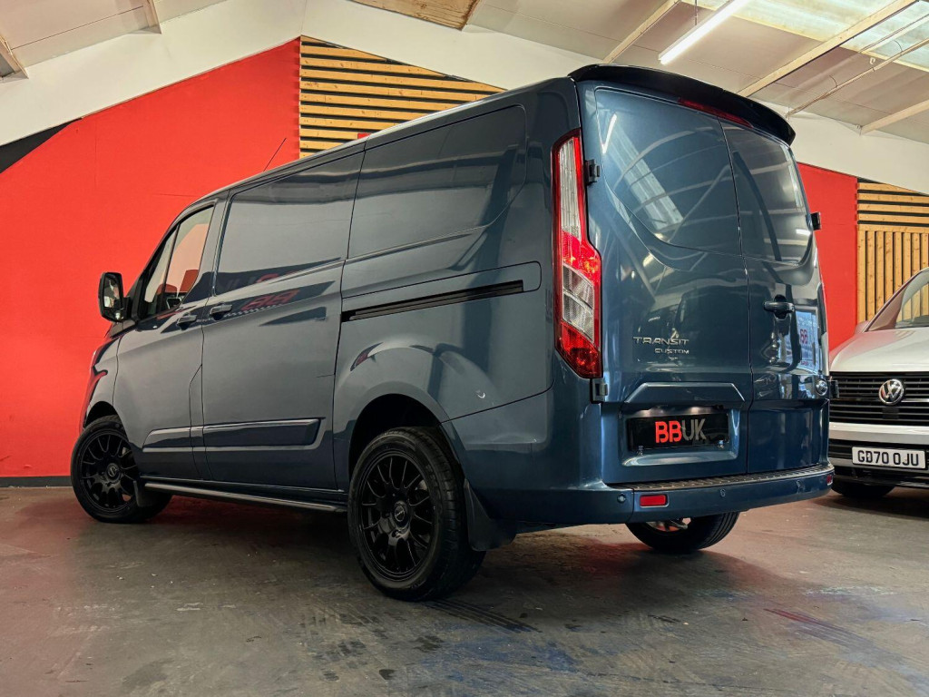FORD TRANSIT CUSTOM