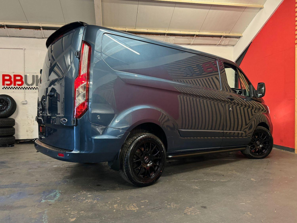 FORD TRANSIT CUSTOM
