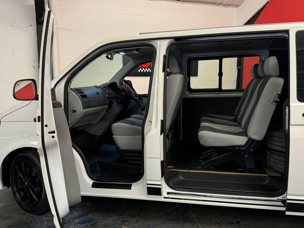 VOLKSWAGEN TRANSPORTER