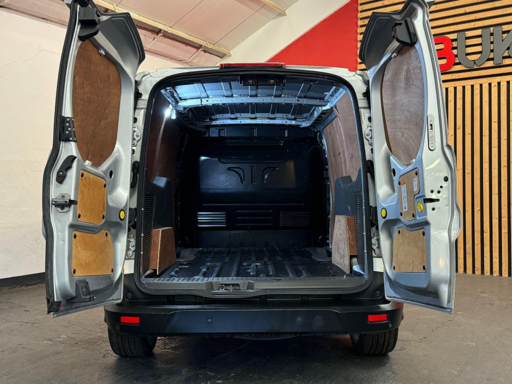 FORD TRANSIT CONNECT
