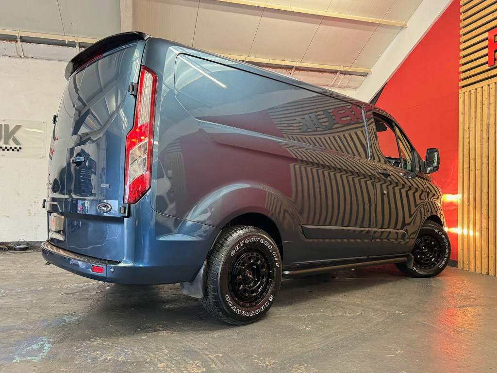 FORD TRANSIT CUSTOM