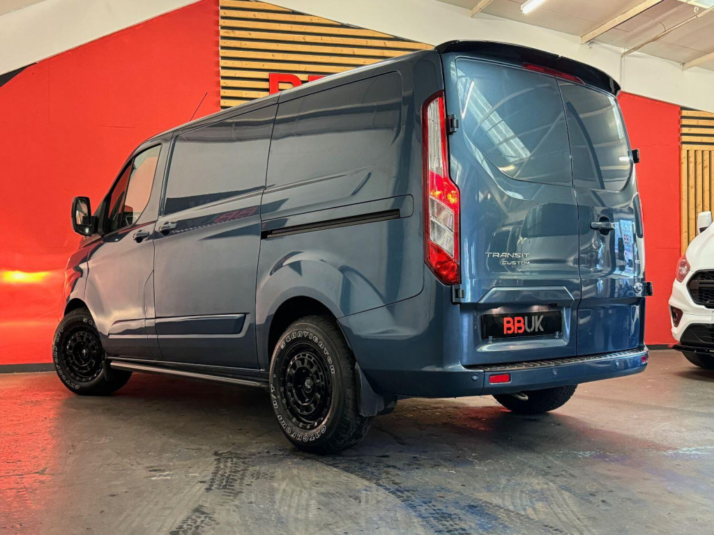 FORD TRANSIT CUSTOM