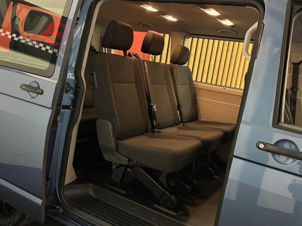 VOLKSWAGEN TRANSPORTER