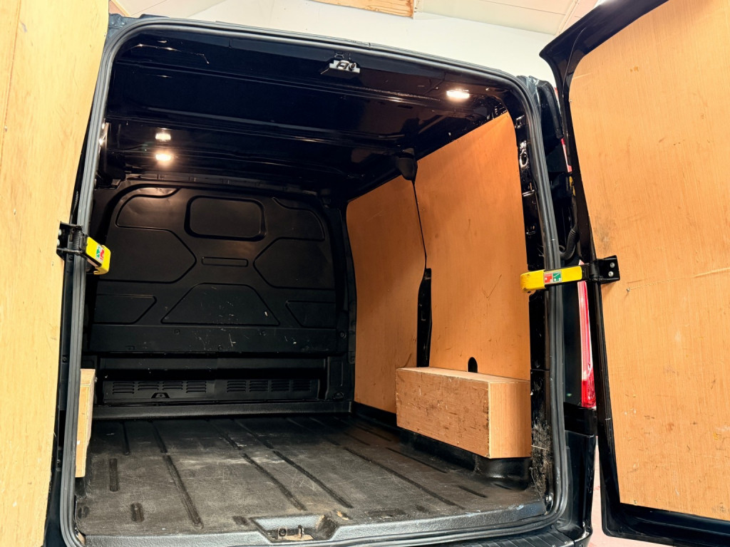 FORD TRANSIT CUSTOM