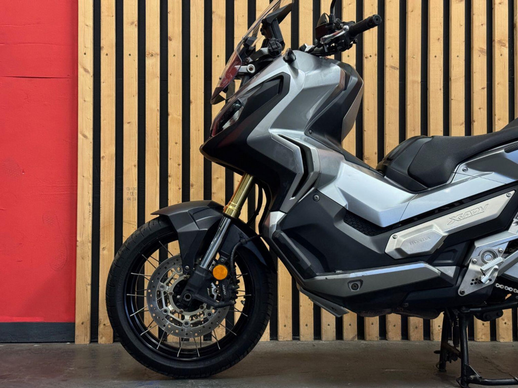 HONDA X-ADV