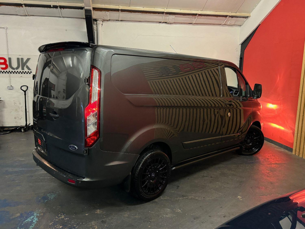 FORD TRANSIT CUSTOM