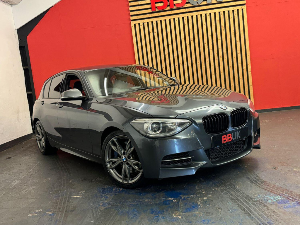 View BMW 1 SERIES 3.0 M135i 5 door