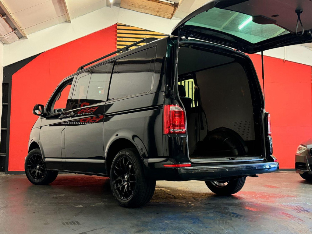 VOLKSWAGEN TRANSPORTER