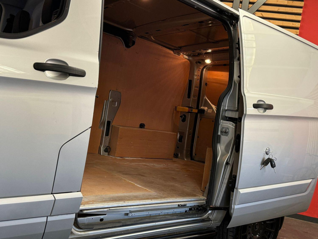 FORD TRANSIT CUSTOM