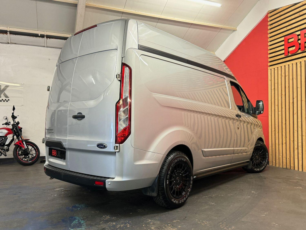 FORD TRANSIT CUSTOM