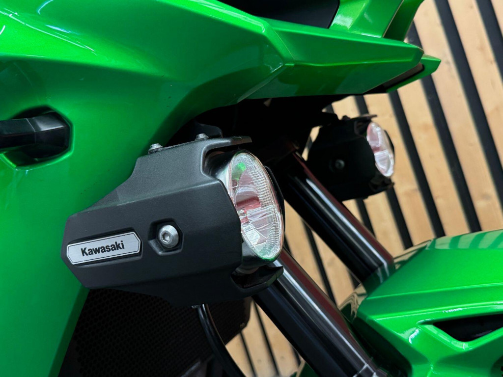 KAWASAKI Versys 1000