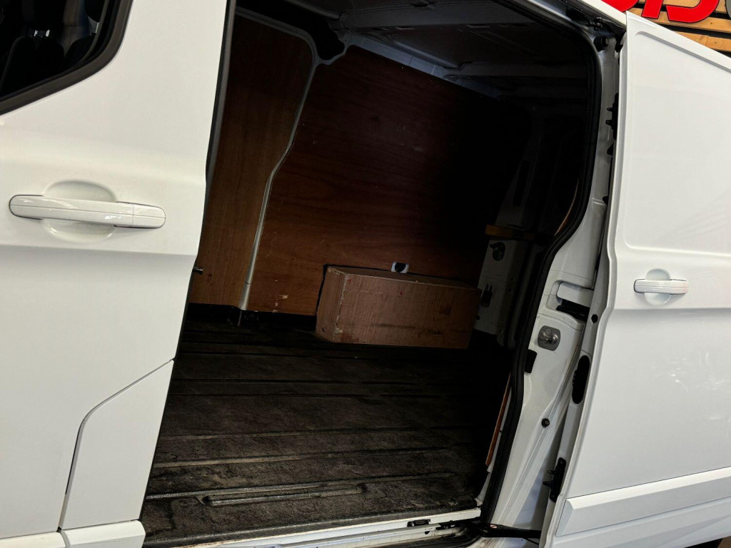 FORD TRANSIT CUSTOM