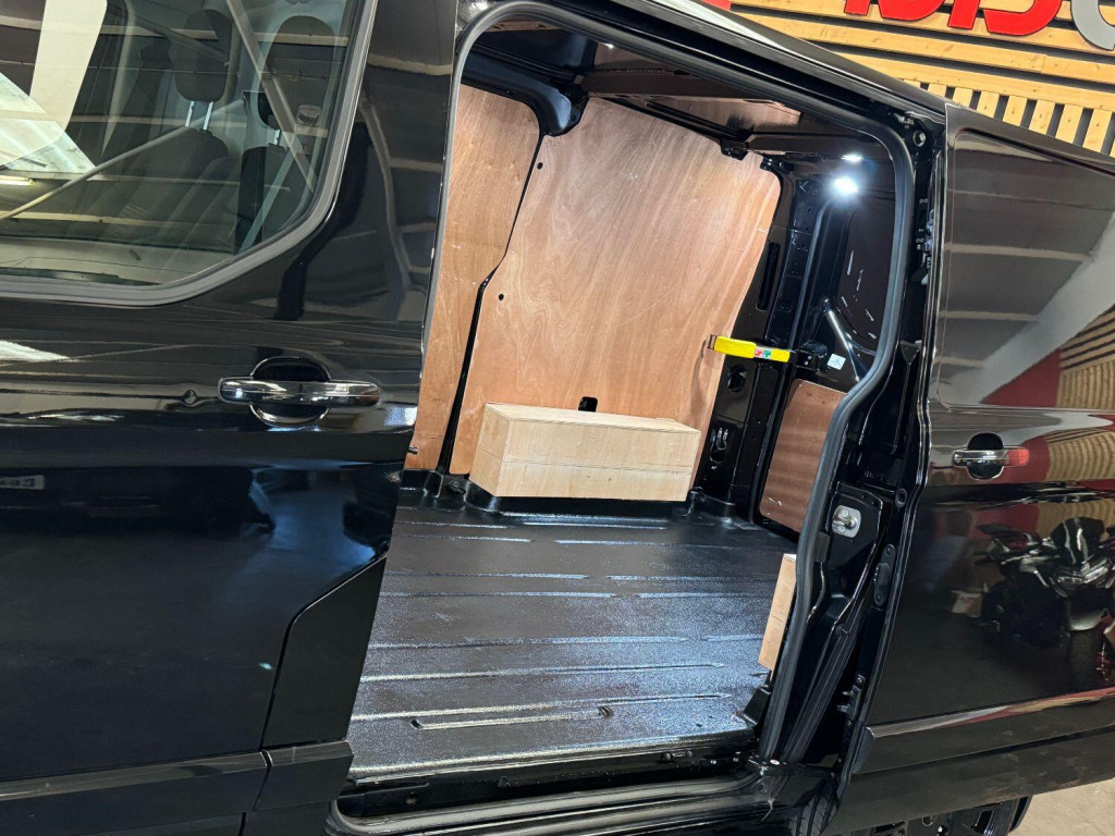 FORD TRANSIT CUSTOM