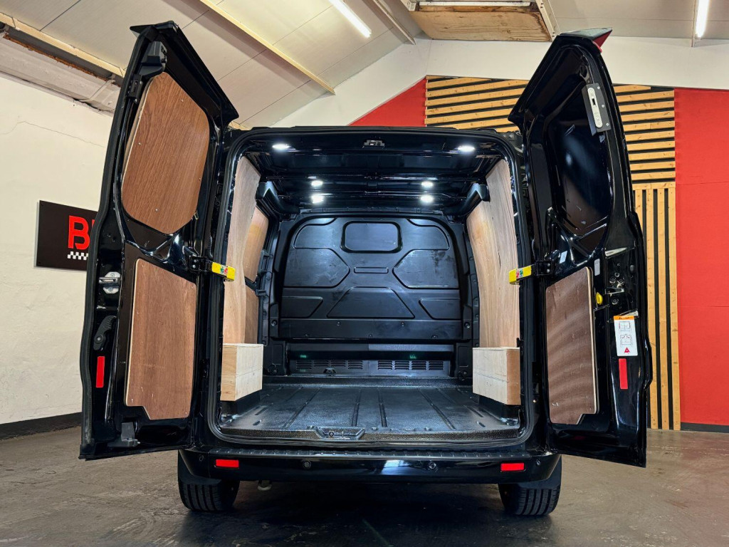 FORD TRANSIT CUSTOM