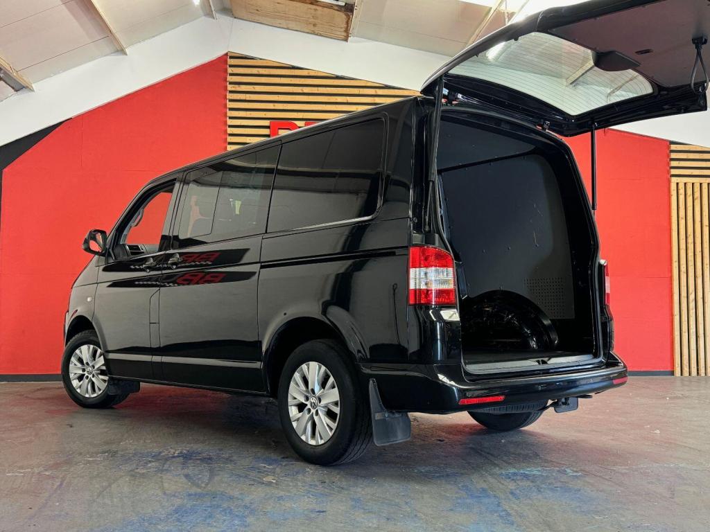 VOLKSWAGEN TRANSPORTER