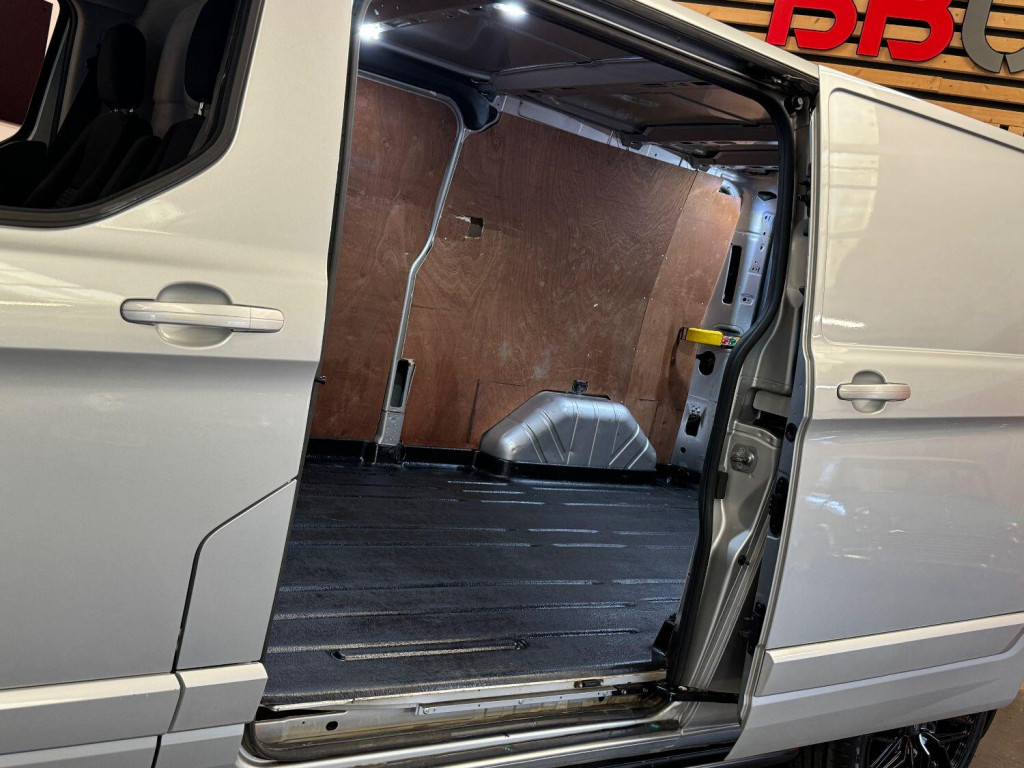 FORD TRANSIT CUSTOM
