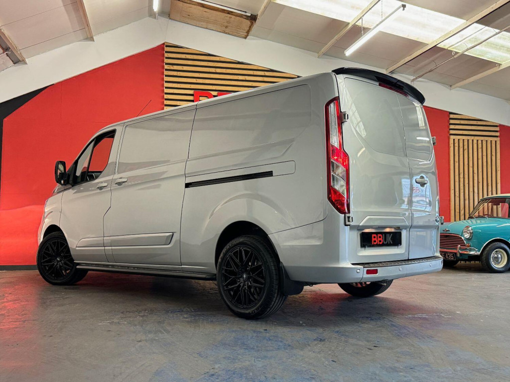 FORD TRANSIT CUSTOM