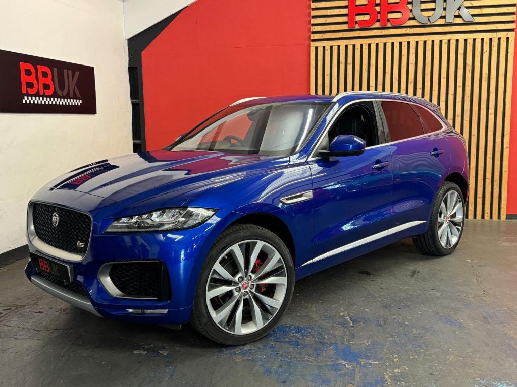 JAGUAR F-PACE