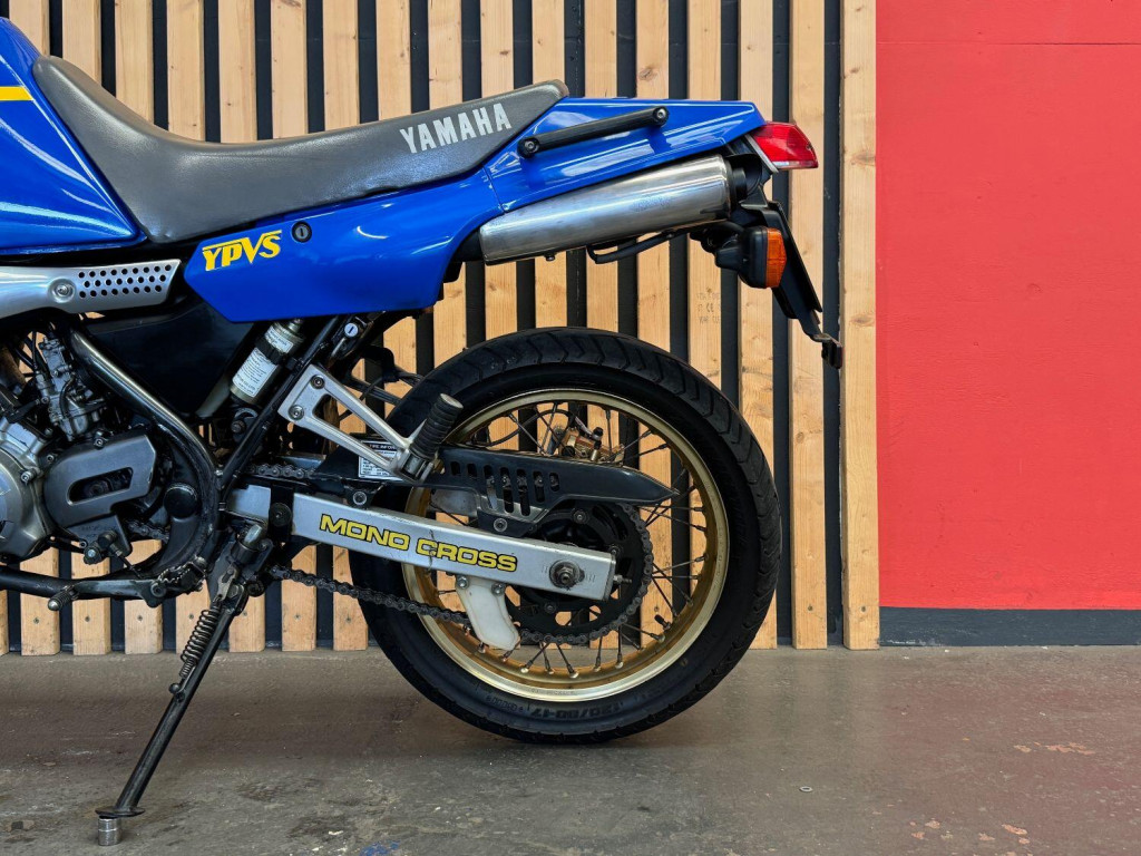 YAMAHA TDR250