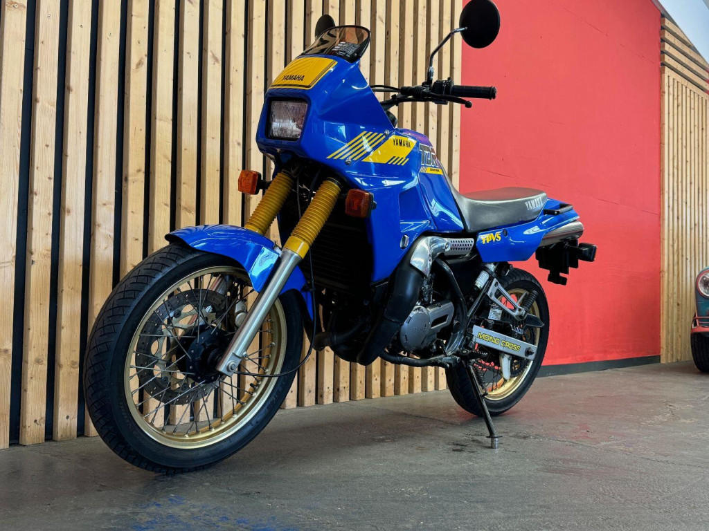 YAMAHA TDR250
