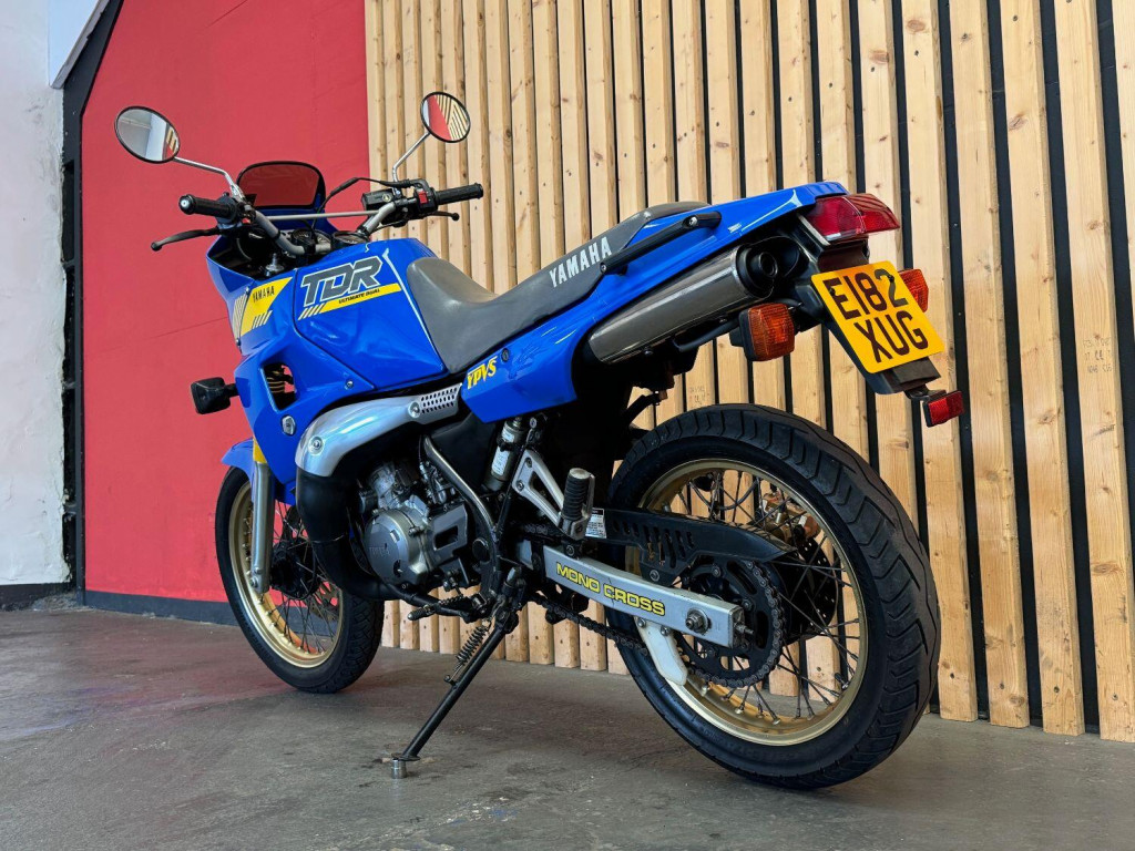 YAMAHA TDR250
