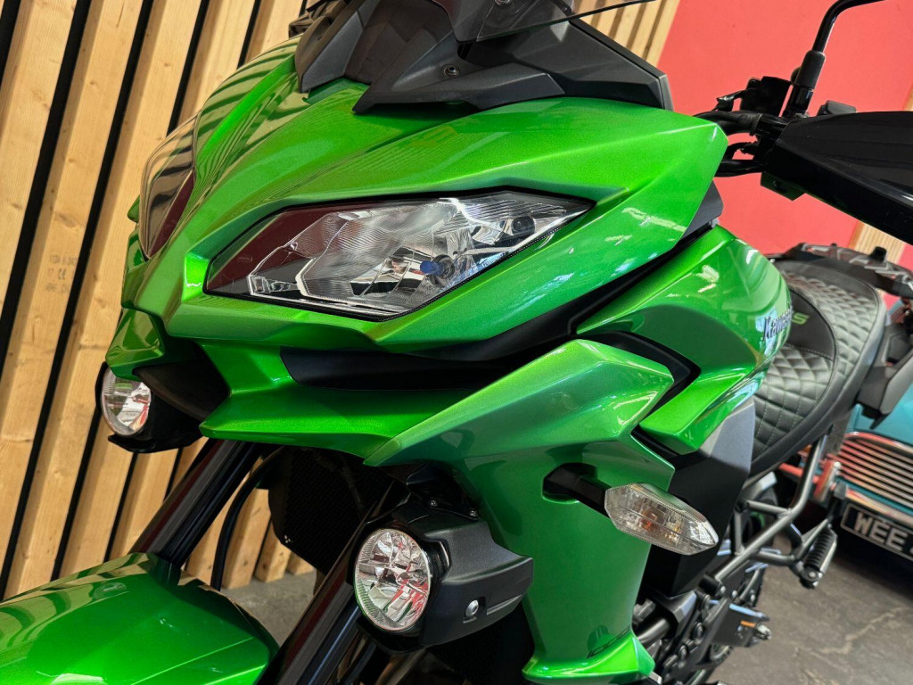 KAWASAKI Versys 1000