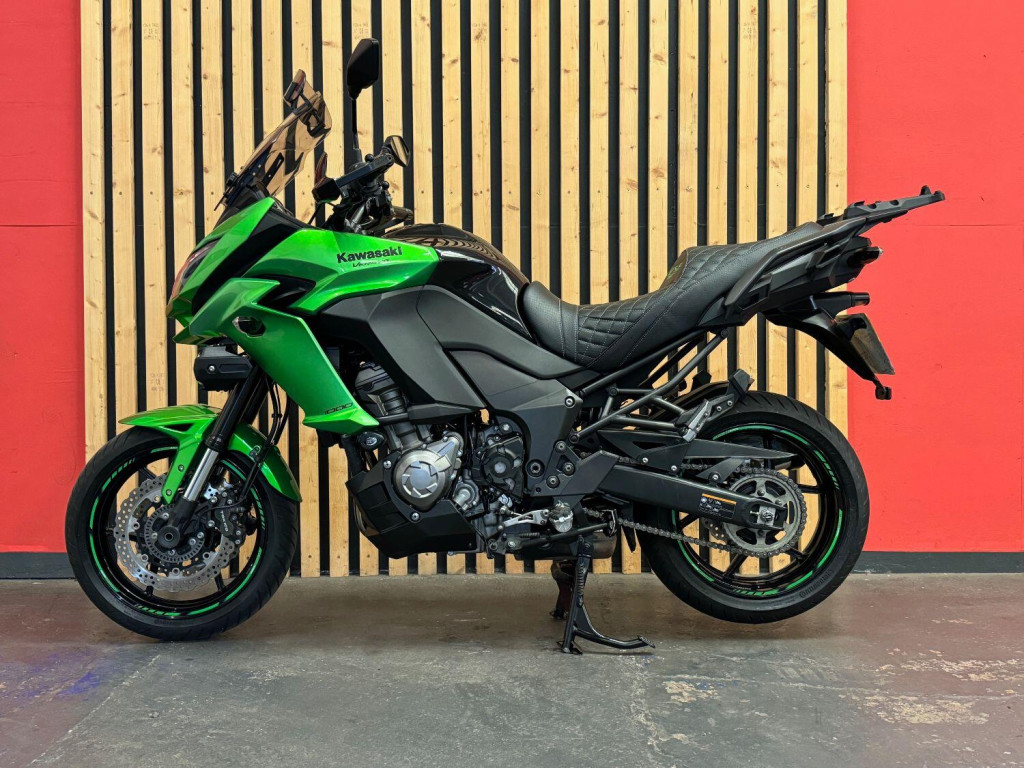 View KAWASAKI Versys 1000 