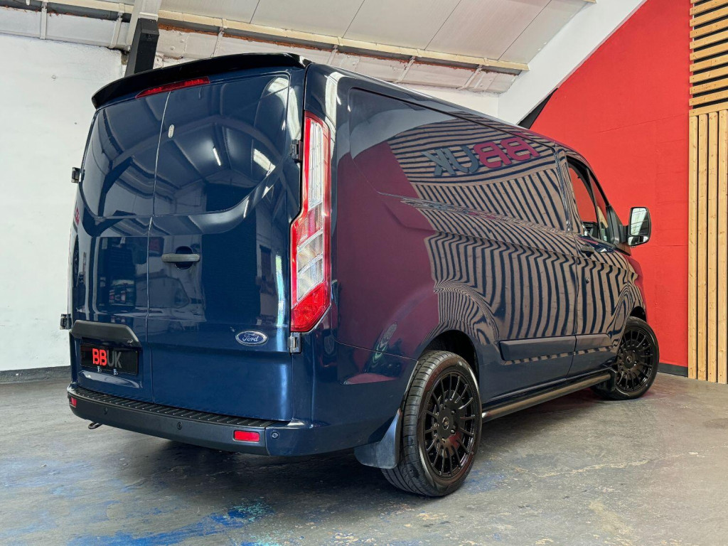 FORD TRANSIT CUSTOM
