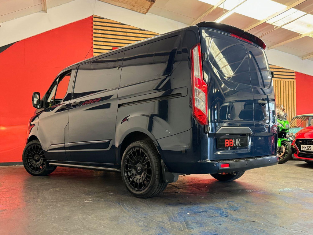 FORD TRANSIT CUSTOM