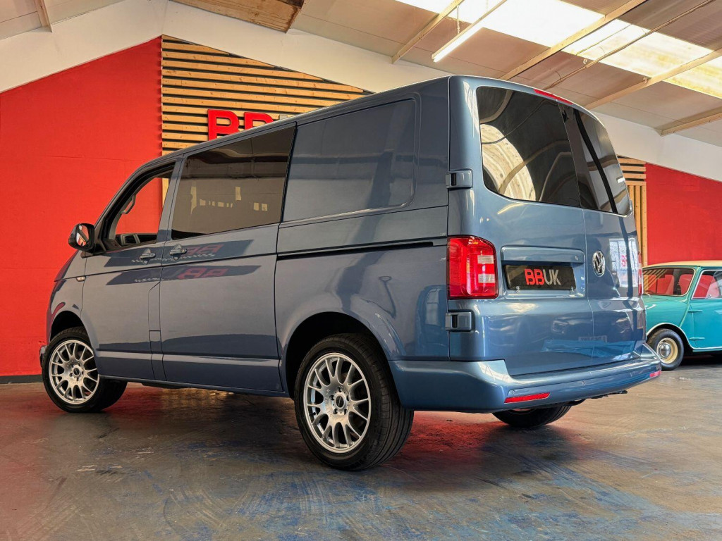 VOLKSWAGEN TRANSPORTER