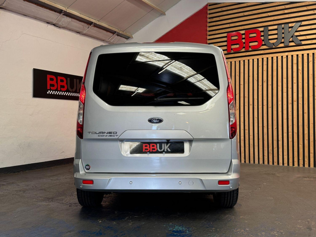 FORD GRAND TOURNEO CONNECT