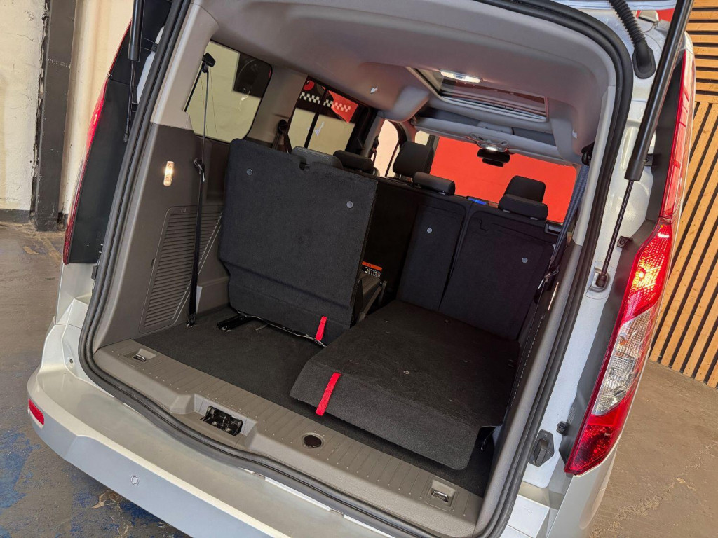 FORD GRAND TOURNEO CONNECT