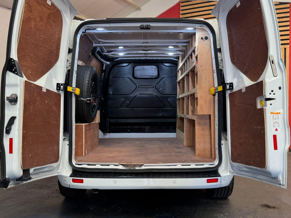 FORD TRANSIT CUSTOM